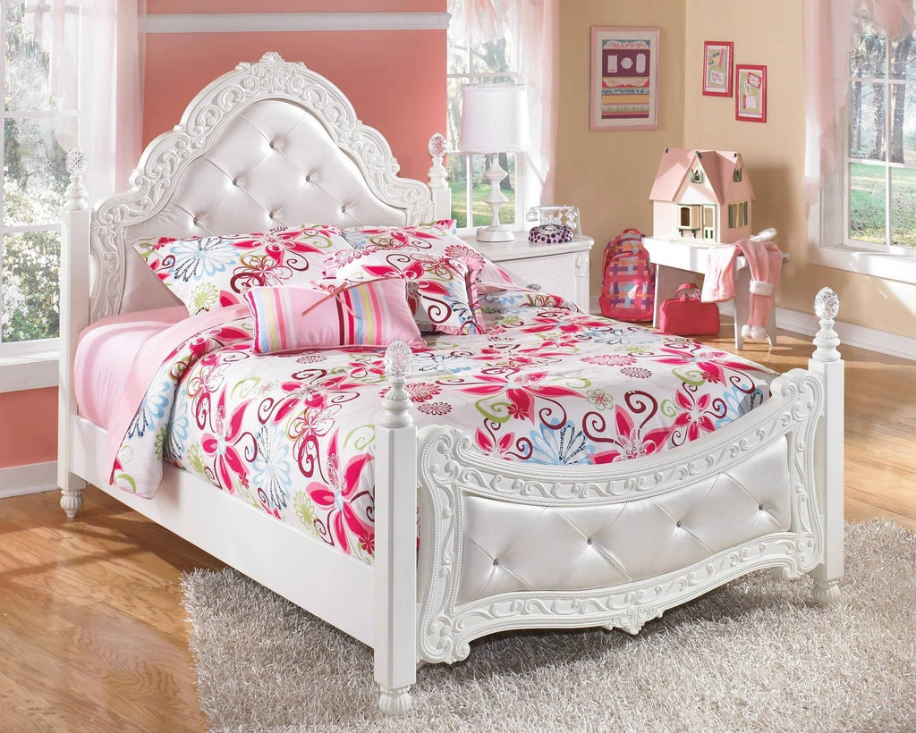 White Exquisite Full Poster Bed - StafforaFurniture